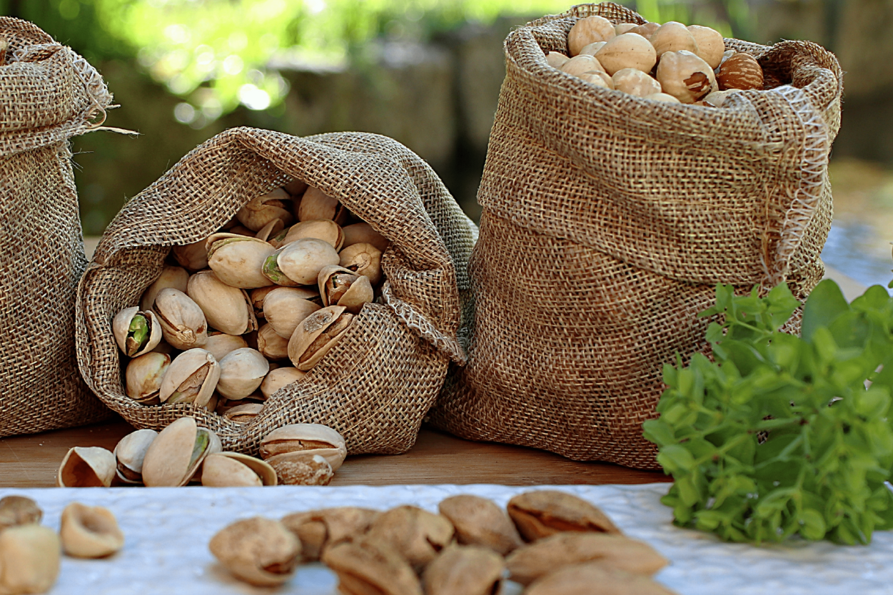I benefici della frutta secca d’estate.