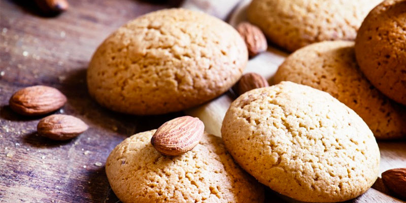 Almond shortcrust biscuits